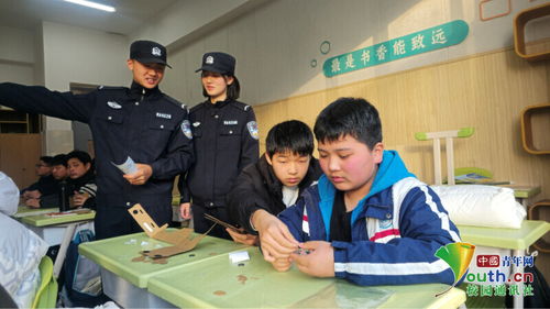 警院學子進校園 安全教育護成長——河南警察學院赴中學開展安全教育服務側記